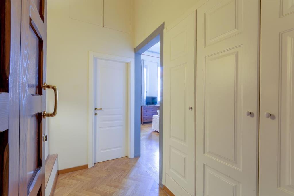 A Flat In Via Della Vigna Nuova Appartamento *
